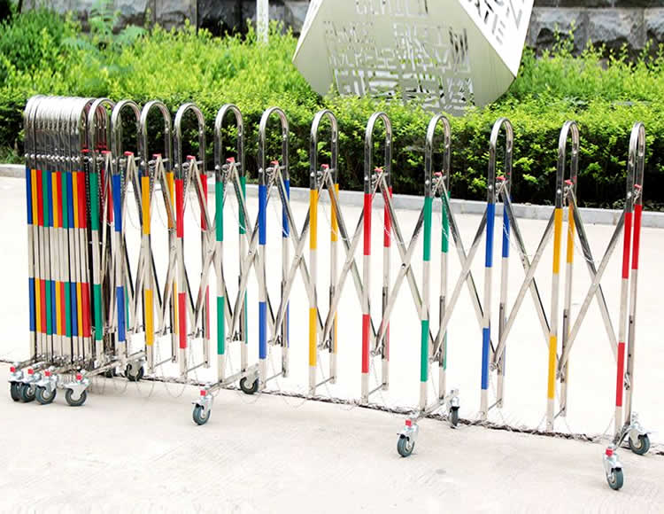 SS Arched Fence scene photos