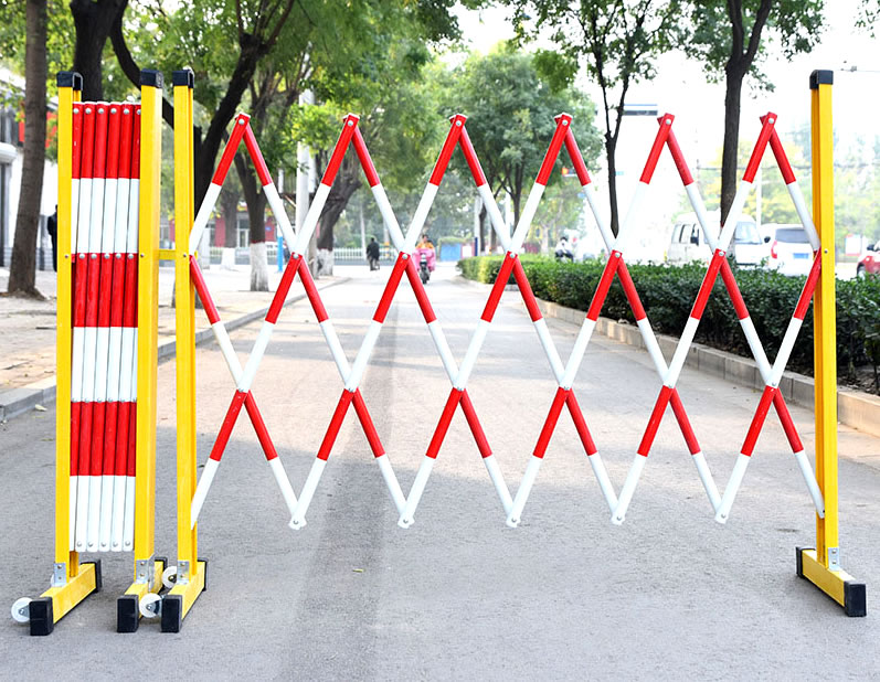 Fiberglass removable fence